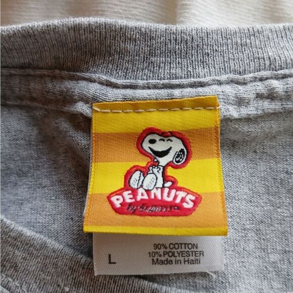 Vintage Snoopy Christmas T-Shirt " I put the Cool in Christmas " SIZE L - Picture 4 of 8